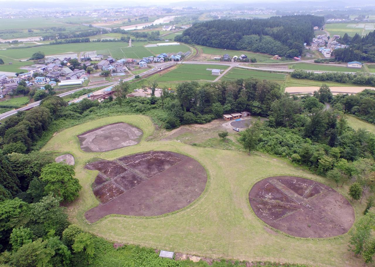 画像：伊勢堂岱遺跡（北秋田市） [233KB]